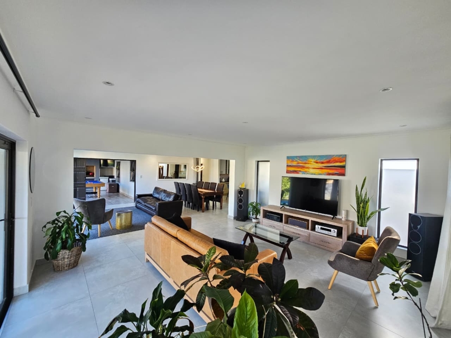 3 Bedroom Property for Sale in Turtle Creek Western Cape